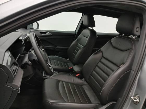 VOLKSWAGEN TAOS 1.4 250 TSI TOTAL FLEX HIGHLINE AUTOMÁTICO — foto 16
