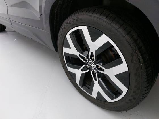 VOLKSWAGEN TAOS 1.4 250 TSI TOTAL FLEX HIGHLINE AUTOMÁTICO — foto 11