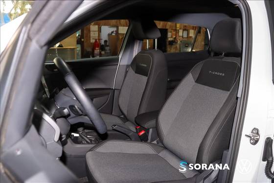 VOLKSWAGEN T-CROSS 1.0 200 TSI TOTAL FLEX AUTOMÁTICO — foto 9