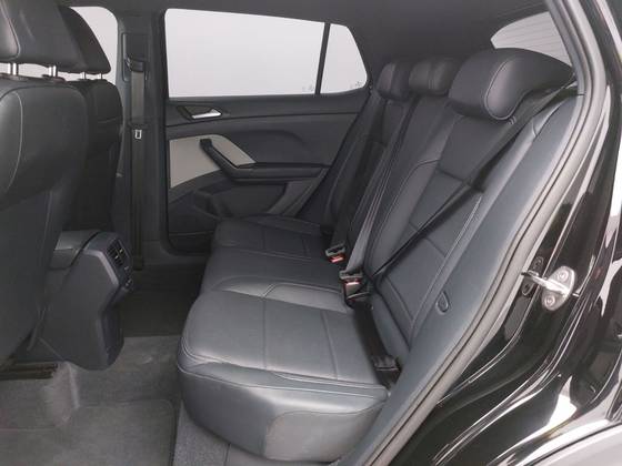 VOLKSWAGEN T-CROSS 1.4 250 TSI TOTAL FLEX HIGHLINE AUTOMÁTICO — foto 17