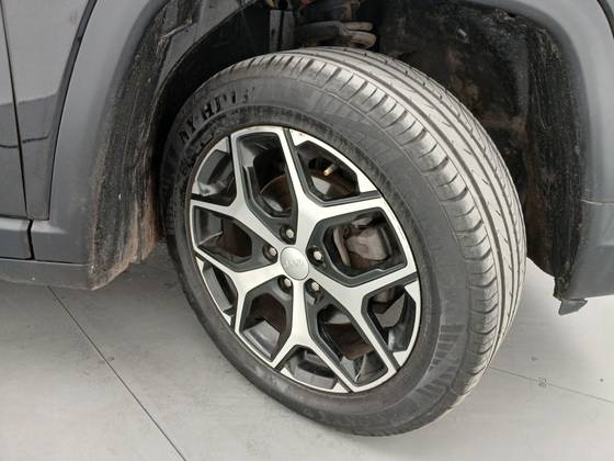 JEEP COMPASS 1.3 T270 TURBO FLEX LONGITUDE AT6 — foto 13