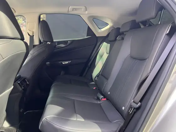 LEXUS NX 350h 2.5 16V VVT-I HYBRID DYNAMIC CVT AWD — foto 7
