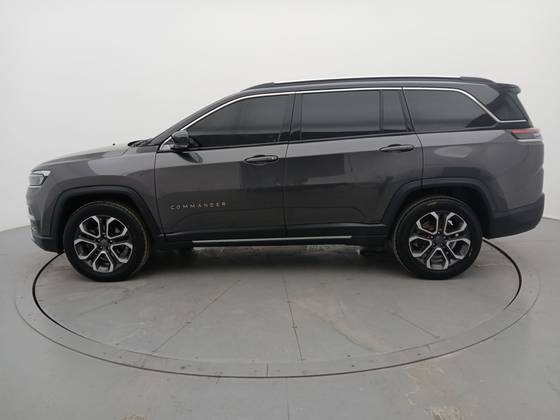 JEEP COMMANDER 1.3 T270 TURBO FLEX LIMITED AT6 — foto 2
