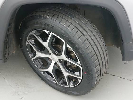 JEEP COMPASS 1.3 T270 TURBO FLEX LONGITUDE AT6 — foto 13