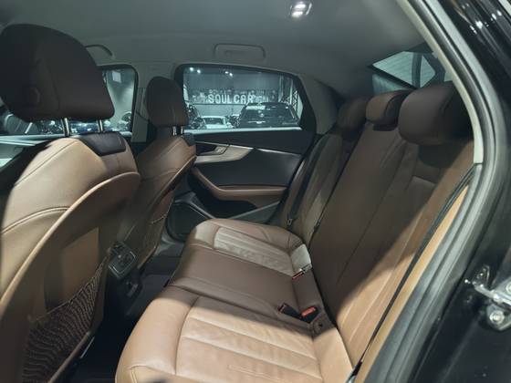 AUDI A4 2.0 TFSI GASOLINA PRESTIGE PLUS S TRONIC — foto 14