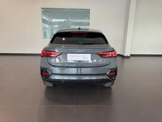 AUDI Q3 2.0 40 TFSI GASOLINA SPORTBACK PERFORMANCE QUATTRO TIPTRONIC — foto 6