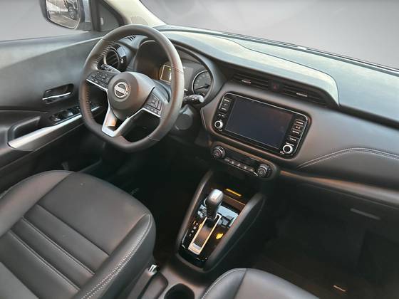 NISSAN KICKS 1.6 16V FLEXSTART EXCLUSIVE XTRONIC — foto 12