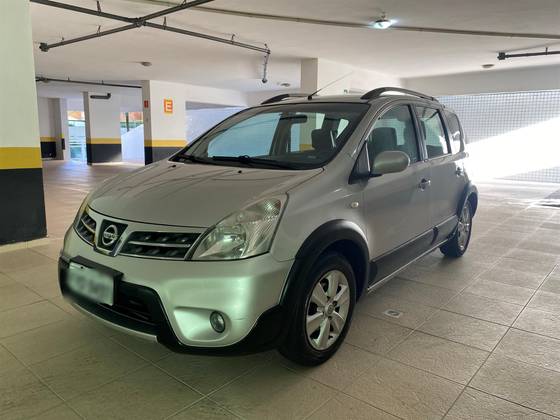 NISSAN LIVINA 1.8 SL X-GEAR 16V FLEX 4P AUTOMÁTICO NISSAN LIVINA 1.8 SL X-GEAR 16V FLEX 4P AUTOMÁTICO