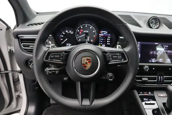 PORSCHE MACAN 2.9 V6 BITURBO GASOLINA GTS PDK — foto 13