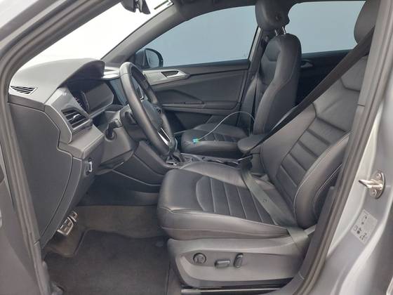 VOLKSWAGEN TAOS 1.4 250 TSI TOTAL FLEX HIGHLINE AUTOMÁTICO — foto 17