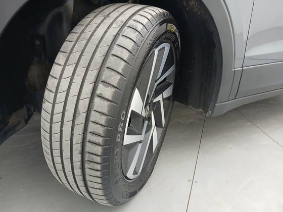 VOLKSWAGEN T-CROSS 1.0 200 TSI TOTAL FLEX COMFORTLINE AUTOMÁTICO — foto 11