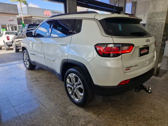 JEEP COMPASS 2.0 TD350 TURBO DIESEL LONGITUDE AT9 — foto 6