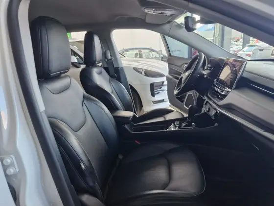 JEEP COMPASS 2.0 TD350 TURBO DIESEL LONGITUDE AT9 — foto 9