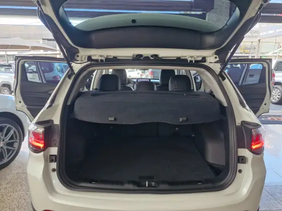 JEEP COMPASS 2.0 TD350 TURBO DIESEL LONGITUDE AT9 — foto 11