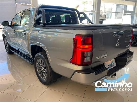 MITSUBISHI TRITON 2.4 BITURBO DIESEL CD HPE 4X4 AUTOMÁTICO — foto 7