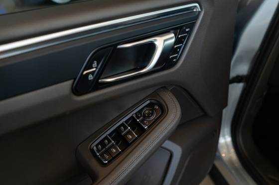 PORSCHE MACAN 2.0 16V GASOLINA 4P AUTOMÁTICO — foto 15