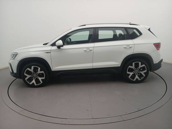 VOLKSWAGEN TAOS 1.4 250 TSI TOTAL FLEX HIGHLINE AUTOMÁTICO — foto 2