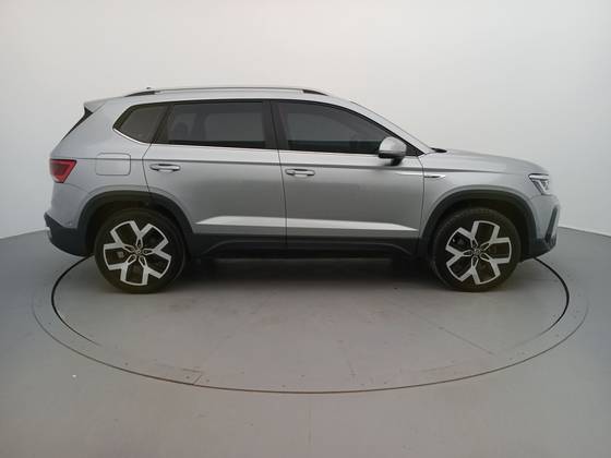 VOLKSWAGEN TAOS 1.4 250 TSI TOTAL FLEX HIGHLINE AUTOMÁTICO — foto 8