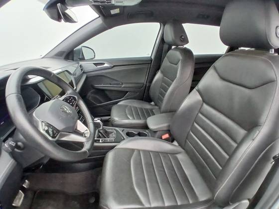 VOLKSWAGEN TAOS 1.4 250 TSI TOTAL FLEX HIGHLINE AUTOMÁTICO — foto 16