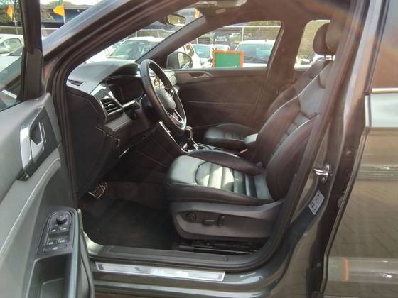 VOLKSWAGEN TAOS 1.4 250 TSI TOTAL FLEX HIGHLINE AUTOMÁTICO — foto 9