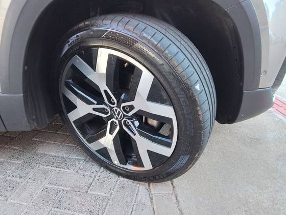 VOLKSWAGEN TAOS 1.4 250 TSI TOTAL FLEX HIGHLINE AUTOMÁTICO — foto 18