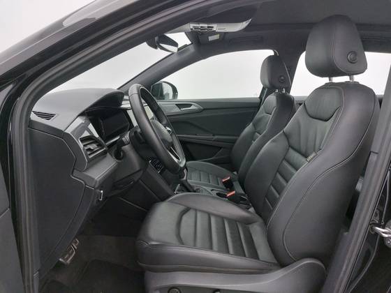 VOLKSWAGEN TAOS 1.4 250 TSI TOTAL FLEX HIGHLINE AUTOMÁTICO — foto 16