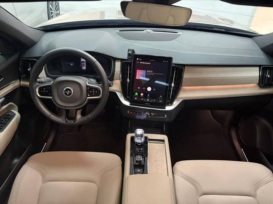 VOLVO XC90 2.0 T8 PHEV PLUS AWD GEARTRONIC — foto 8