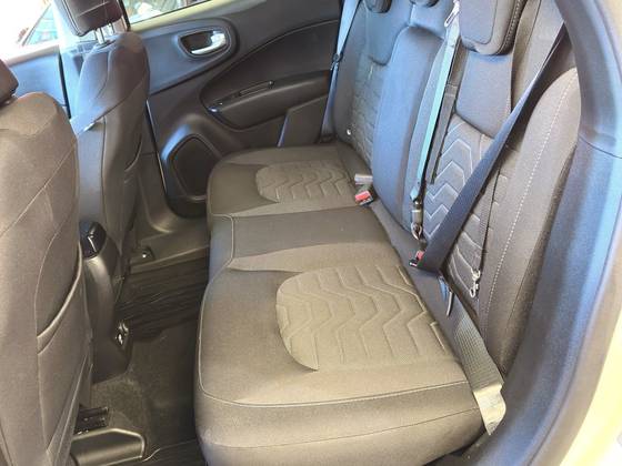 FIAT TORO 1.3 TURBO 270 FLEX FREEDOM AT6 — foto 12