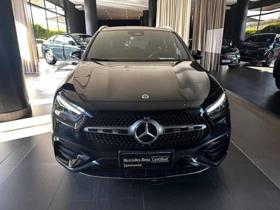 MERCEDES-BENZ GLA 200 1.3 MHEV AMG LINE 7G-DCT — foto 3