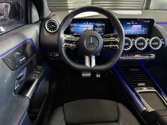 MERCEDES-BENZ GLA 200 1.3 MHEV AMG LINE 7G-DCT — foto 12
