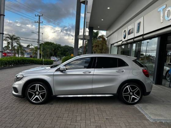 MERCEDES-BENZ GLA 250 2.0 16V TURBO GASOLINA SPORT 4P 4MATIC AUTOMÁTICO — foto 4