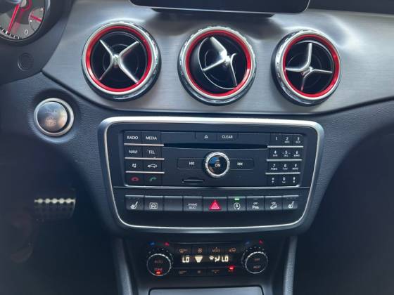 MERCEDES-BENZ GLA 250 2.0 16V TURBO GASOLINA SPORT 4P 4MATIC AUTOMÁTICO — foto 16