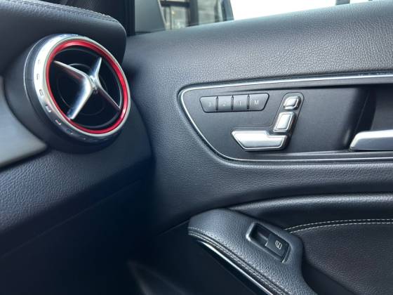 MERCEDES-BENZ GLA 250 2.0 16V TURBO GASOLINA SPORT 4P 4MATIC AUTOMÁTICO — foto 18