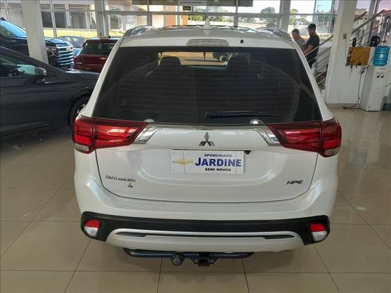 MITSUBISHI OUTLANDER 2.0 MIVEC GASOLINA HPE AUTOMÁTICO — foto 10