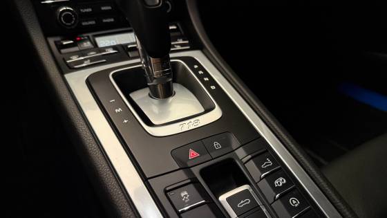 PORSCHE 718 2.0 16V H4 GASOLINA BOXSTER STYLE EDITION PDK — foto 17