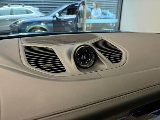 PORSCHE CAYENNE 4.0 V8 GASOLINA S AWD TIPTRONIC S — foto 16