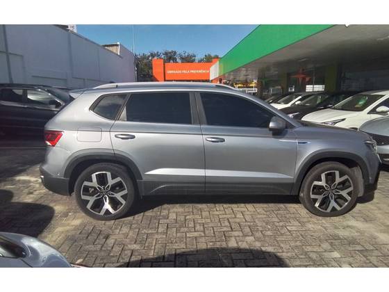 VOLKSWAGEN TAOS 1.4 250 TSI TOTAL FLEX HIGHLINE AUTOMÁTICO — foto 4
