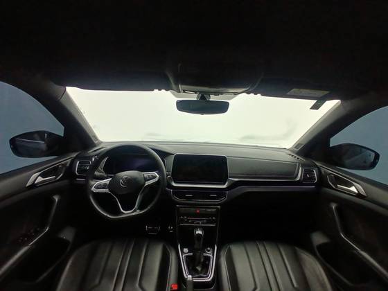 VOLKSWAGEN T-CROSS 1.4 250 TSI TOTAL FLEX HIGHLINE AUTOMÁTICO — foto 15