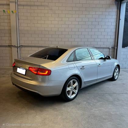AUDI A4 1.8 TFSI ATTRACTION GASOLINA 4P MULTITRONIC — foto 4