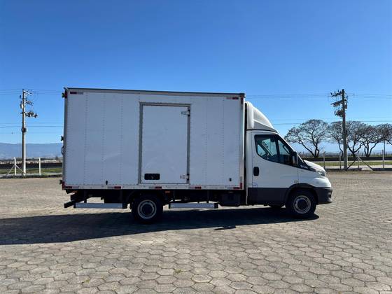 IVECO DAILY 3.0 TURBO DIESEL 35-150 CHASSI CS MANUAL — foto 2
