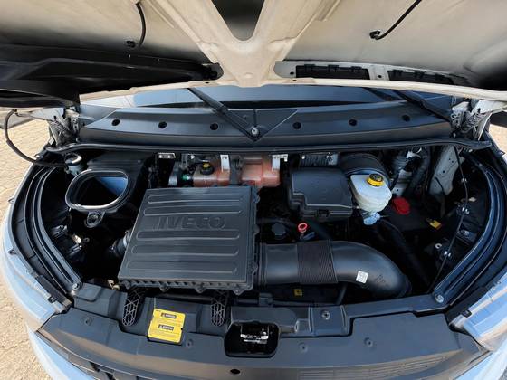IVECO DAILY 3.0 TURBO DIESEL 35-150 CHASSI CS MANUAL — foto 4