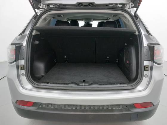 JEEP COMPASS 1.3 T270 TURBO FLEX LONGITUDE AT6 — foto 9