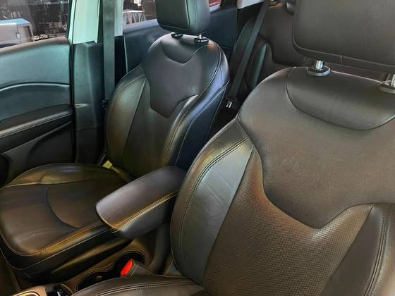 JEEP COMPASS 2.0 16V DIESEL S 4X4 AUTOMÁTICO — foto 9