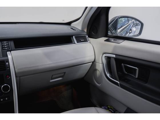 LAND ROVER DISCOVERY SPORT 2.0 16V SI4 TURBO FLEX SE 4P AUTOMÁTICO — foto 13
