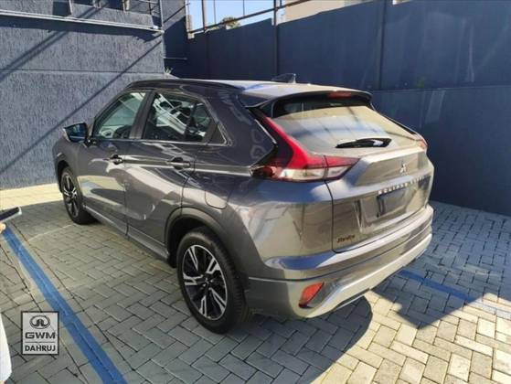 MITSUBISHI ECLIPSE CROSS 1.5 MIVEC TURBO GASOLINA HPE CVT — foto 3