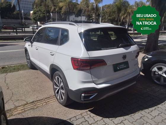 VOLKSWAGEN TAOS 1.4 250 TSI TOTAL FLEX HIGHLINE AUTOMÁTICO — foto 3