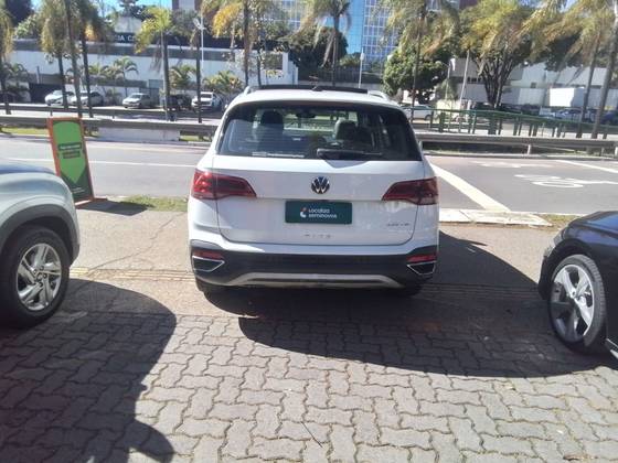 VOLKSWAGEN TAOS 1.4 250 TSI TOTAL FLEX HIGHLINE AUTOMÁTICO — foto 4
