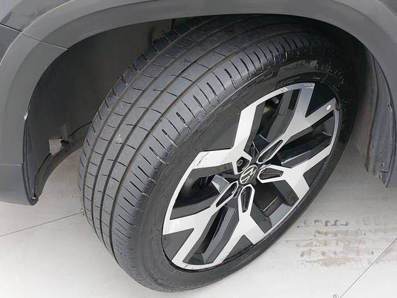 VOLKSWAGEN TAOS 1.4 250 TSI TOTAL FLEX HIGHLINE AUTOMÁTICO — foto 11