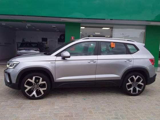 VOLKSWAGEN TAOS 1.4 250 TSI TOTAL FLEX HIGHLINE AUTOMÁTICO — foto 3