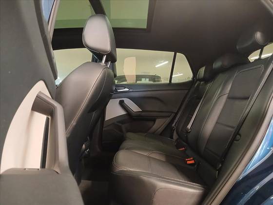 VOLKSWAGEN T-CROSS 1.4 250 TSI TOTAL FLEX HIGHLINE AUTOMÁTICO — foto 9